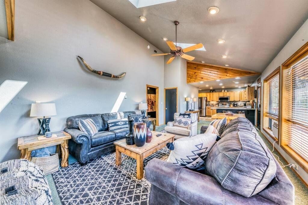 רואידוסו Perk Canyon Hidden Acres-Hot Tub-Gas Fireplace מראה חיצוני תמונה