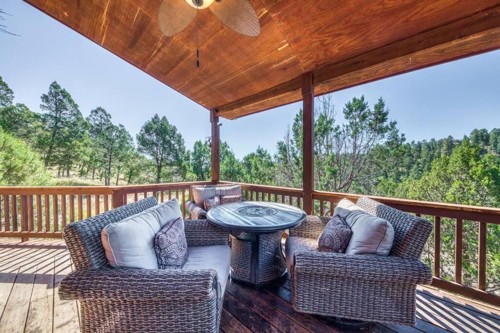 רואידוסו Perk Canyon Hidden Acres-Hot Tub-Gas Fireplace מראה חיצוני תמונה